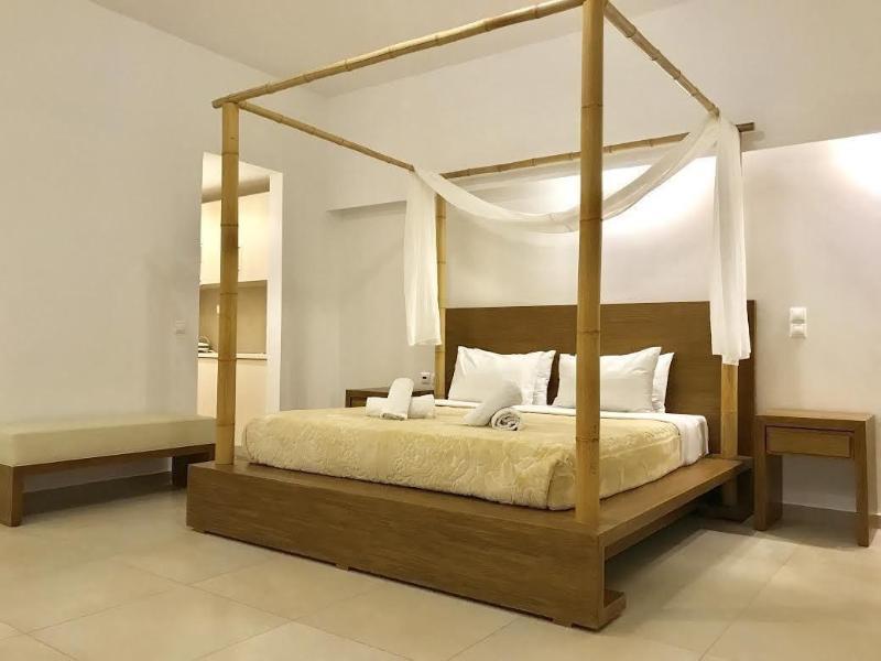 Queen Boutique Suites Mykonos Town Екстер'єр фото