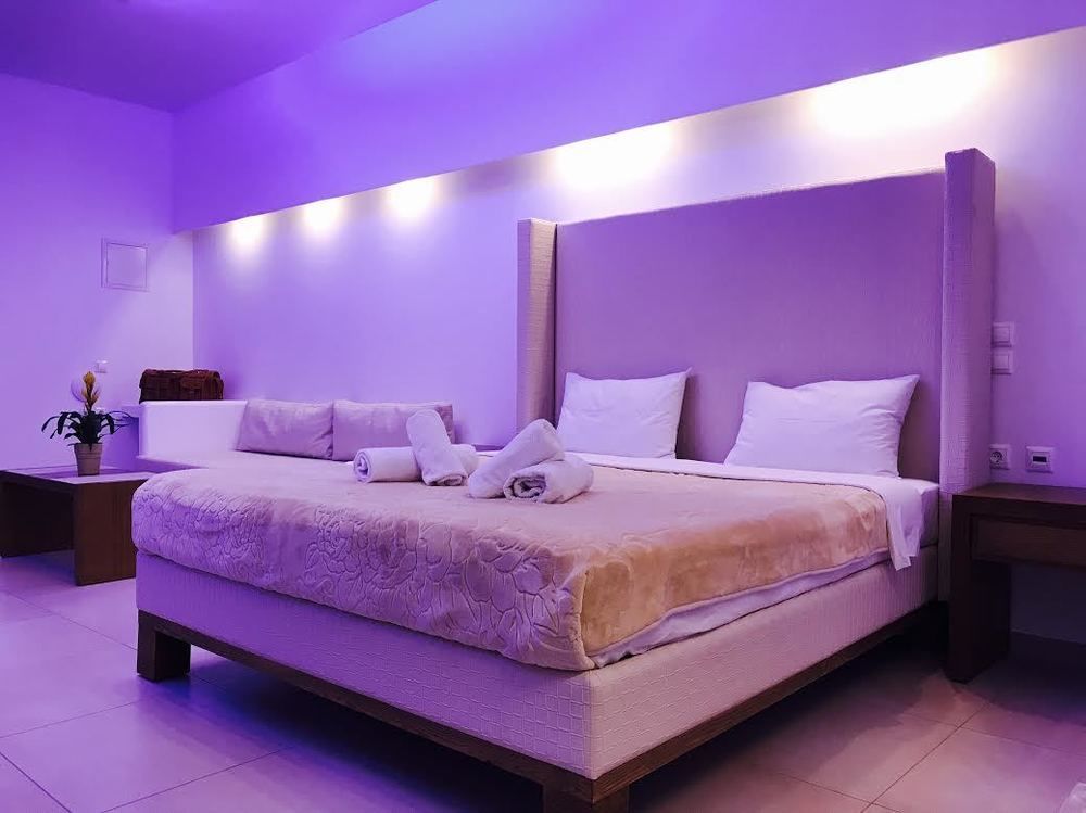 Queen Boutique Suites Mykonos Town Екстер'єр фото