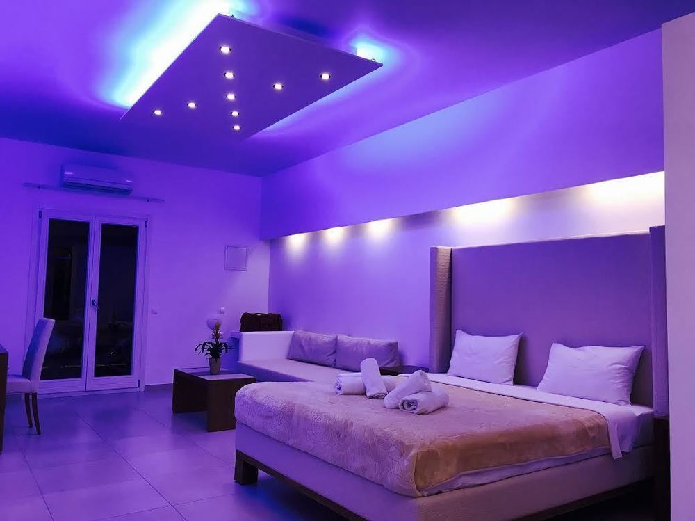Queen Boutique Suites Mykonos Town Екстер'єр фото