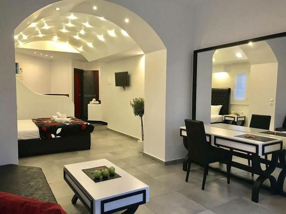 Queen Boutique Suites Mykonos Town Екстер'єр фото