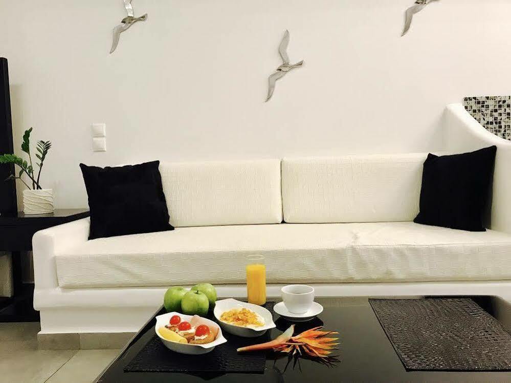 Queen Boutique Suites Mykonos Town Екстер'єр фото