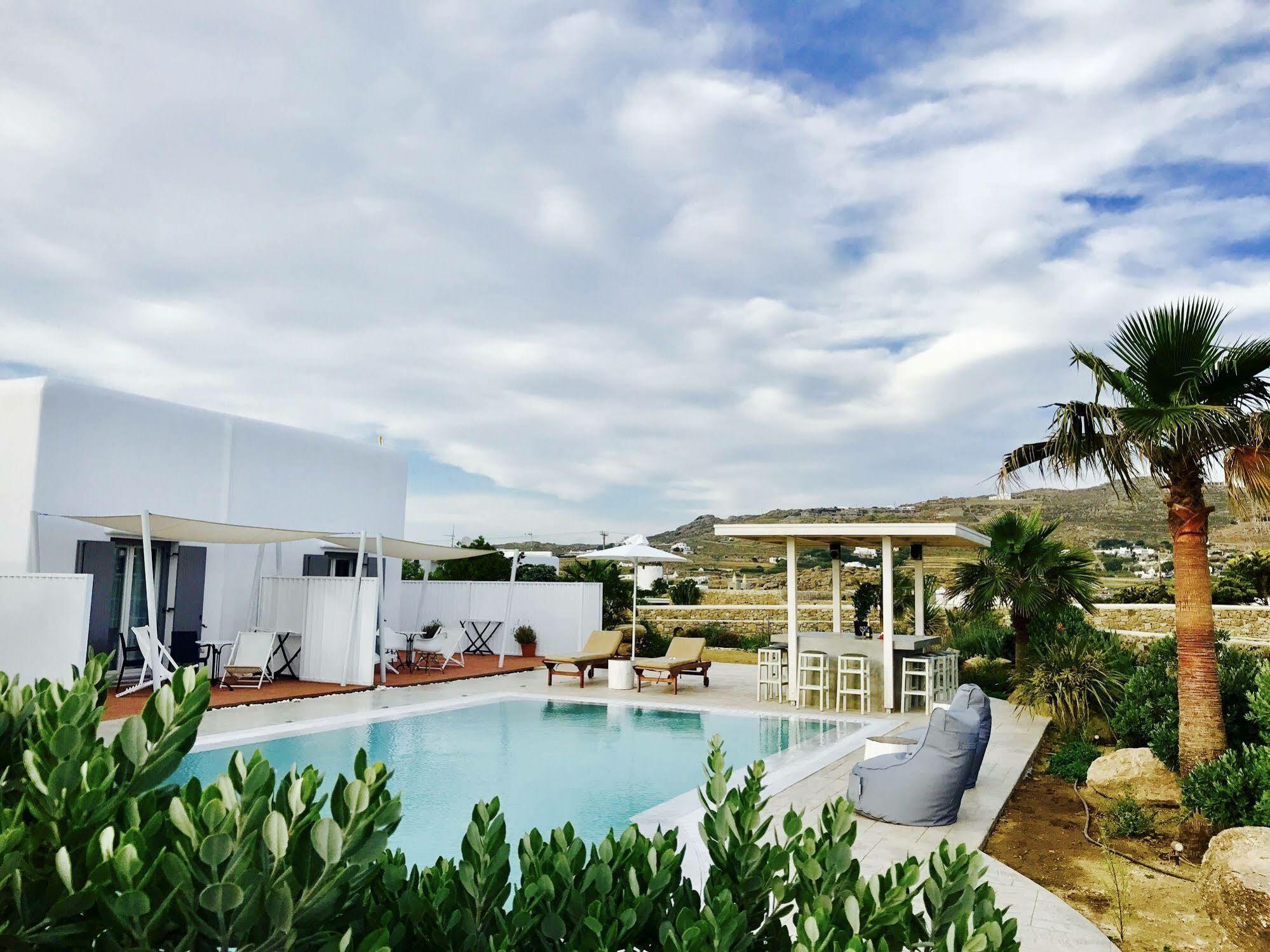 Queen Boutique Suites Mykonos Town Екстер'єр фото