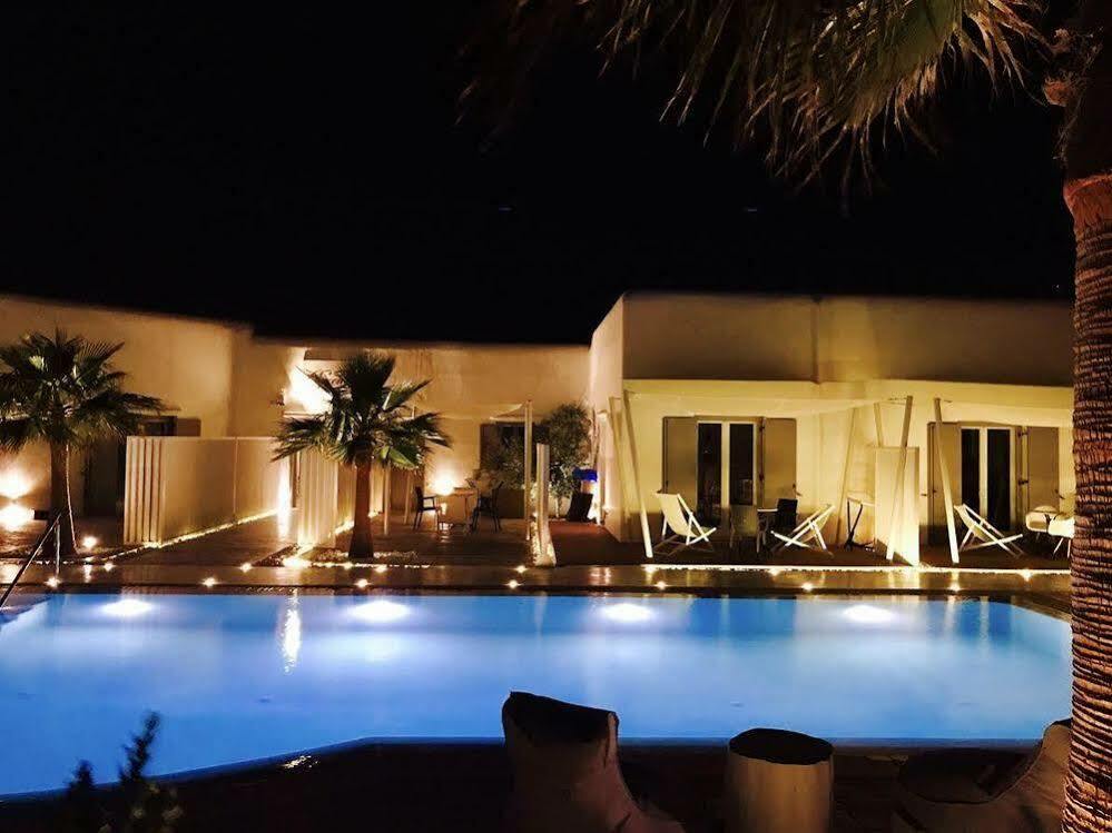 Queen Boutique Suites Mykonos Town Екстер'єр фото