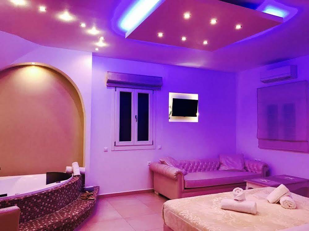Queen Boutique Suites Mykonos Town Екстер'єр фото